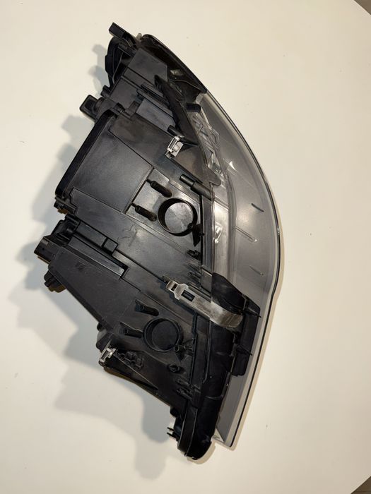 VAND faruri BMW F10/11 OEM