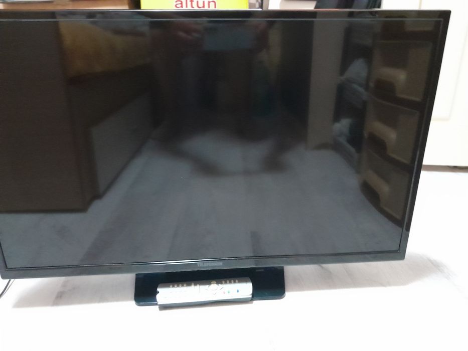 Televizor Orion cu DVD inclus  85 cm diagonala