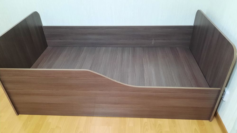 Продам детскую подростковую кровать