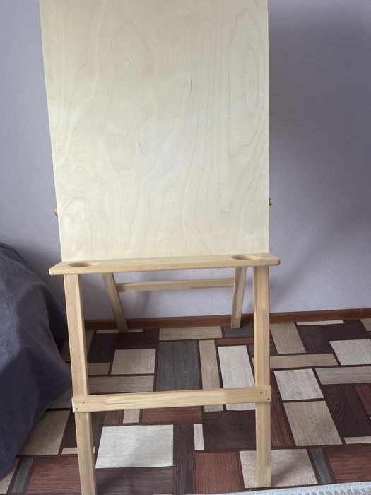 мольберт  продам