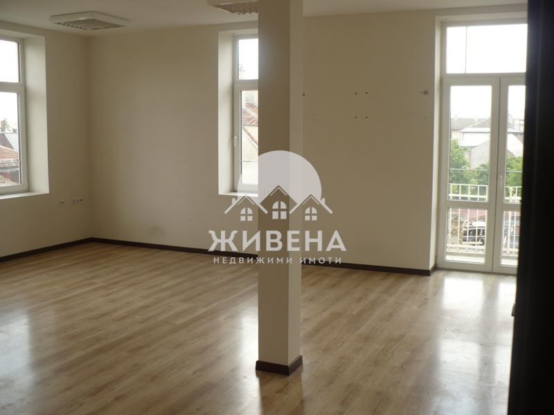 Офис в Варна-Операта площ 336 цена 2688