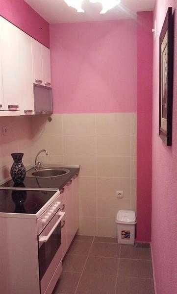 Дава се под наем Двустаен апартамент в Бургас, Меден рудник - зона А - 57 кв.м за 153 € - Снимка #4