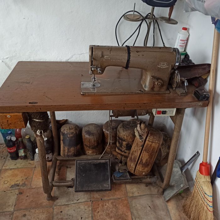 Mașina de cusut electrica