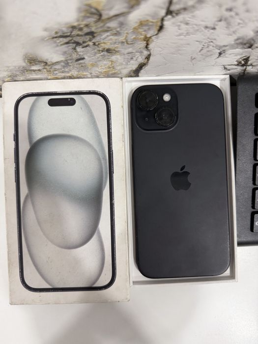 IPhone 15 128gb 82akb