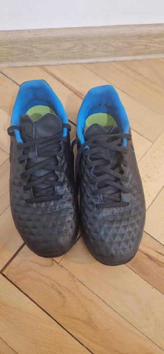 Маратонки Nike Tiempo футболни