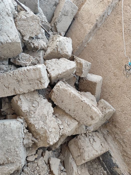 Глинаблок . Кирпиш