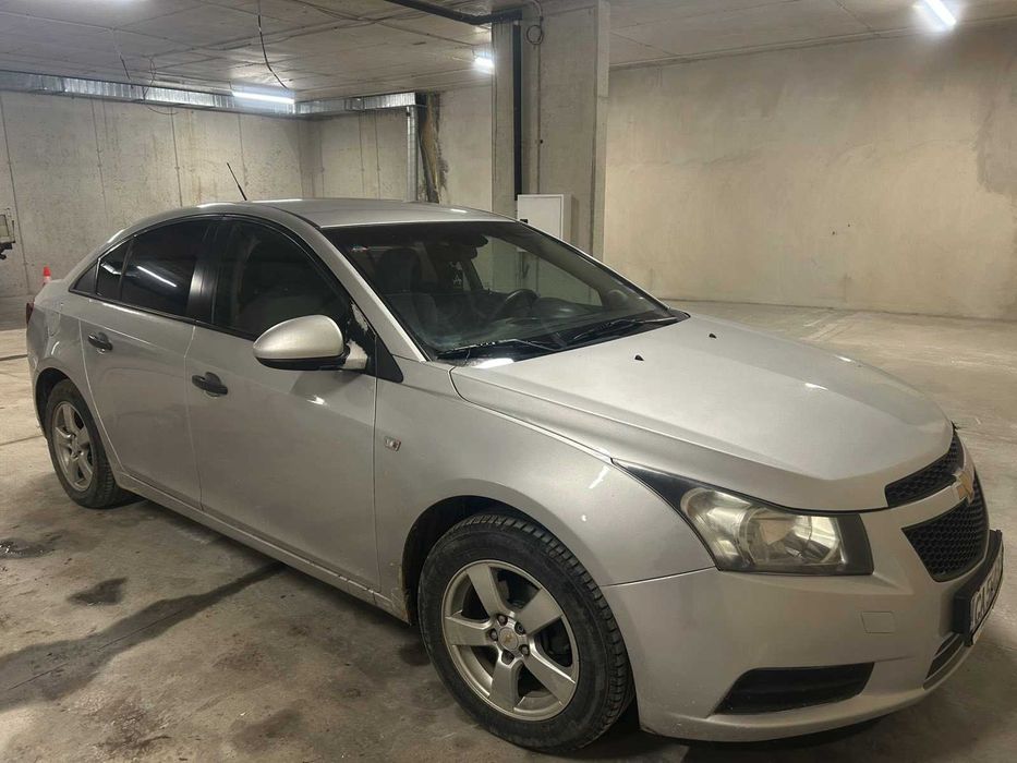 Chevrolet Cruze 1.6i АГУ 2010