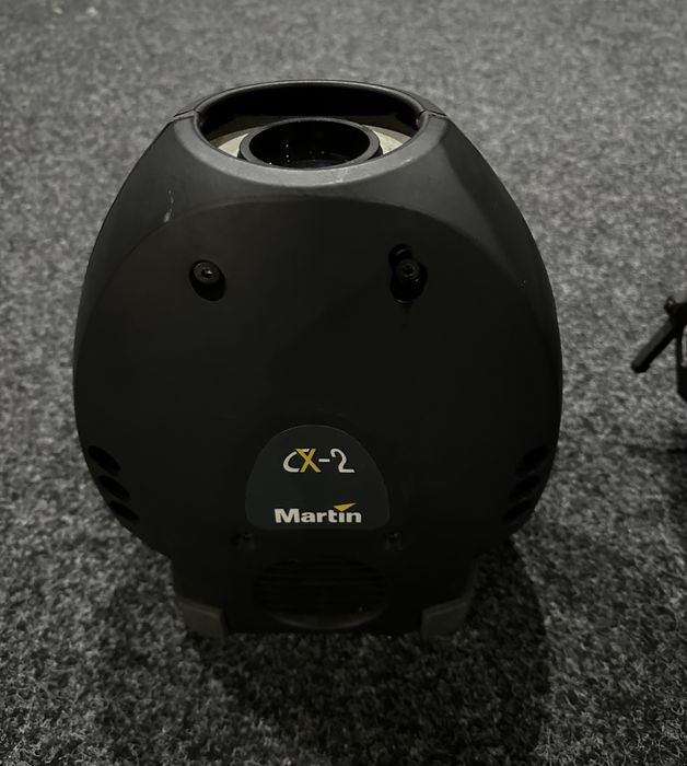 Ефектно осветление DMX скенери Martin Roboscan 218