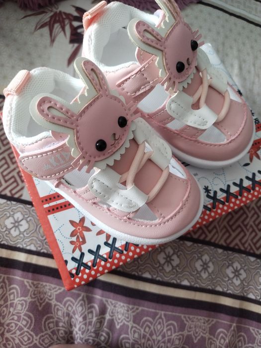 Продам новые Сандали!