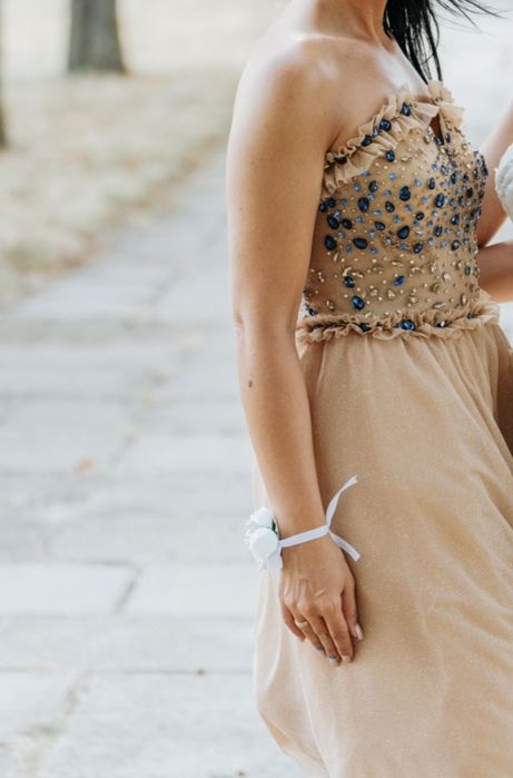 Дизайнерска рокля