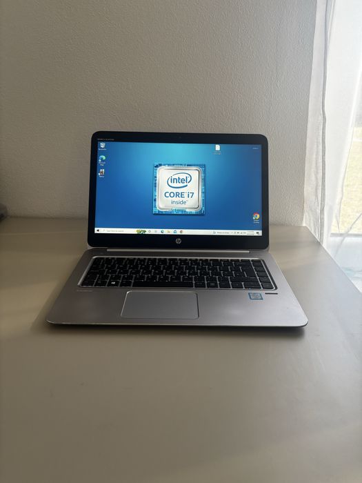 Hp ultraslim• Procesor i7• SSD 512• Display 14” rezolutie 2K• Taste luminate• baterie foarte buna