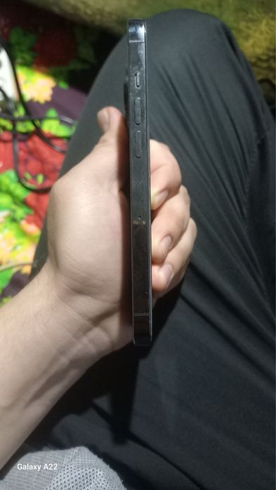 Iphone 13 pro holati ideal batareyka 67%