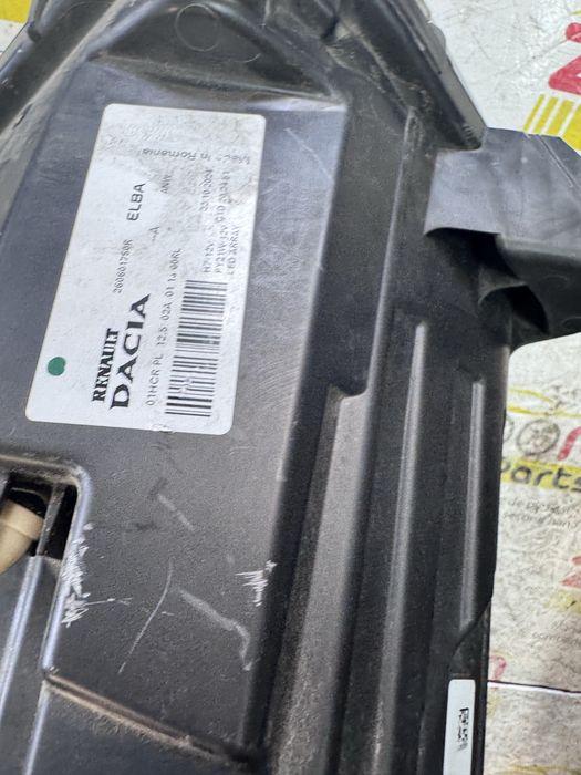 Far stanga original Dacia Jogger Sandero 3 Logan 3 facelift 2024-2026