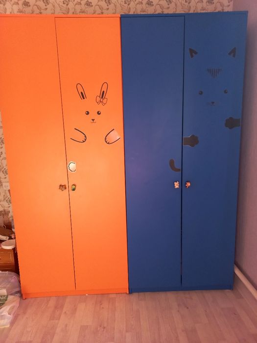 Продам шкафы в детскую