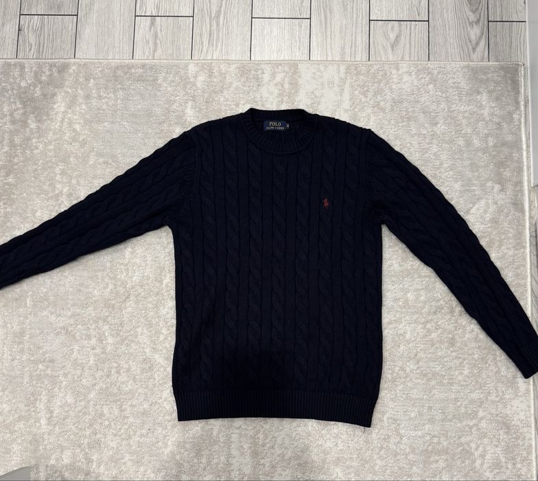 Свитер от Polo.