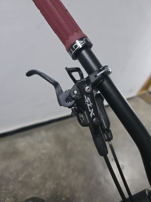 Vând Specialized Stumpjumper 19 FRS Comp