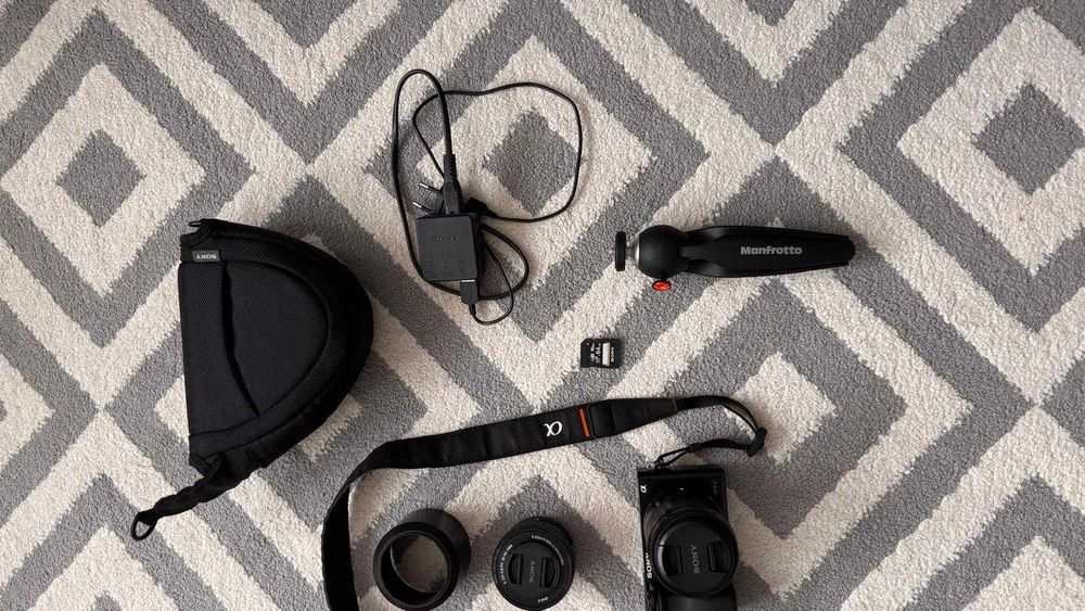 Sony A6000 plus accesorii