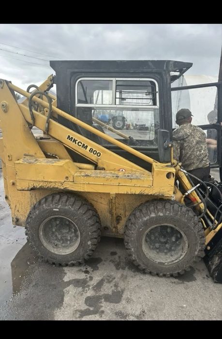 МКСМ 800 Погрузчик