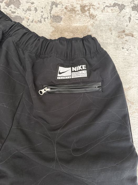 Nike панталон с копчета