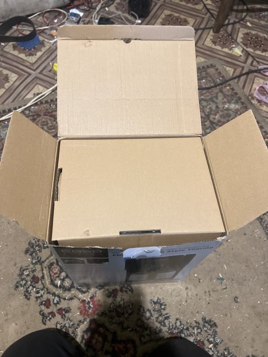 Este nou aparat. De cafea