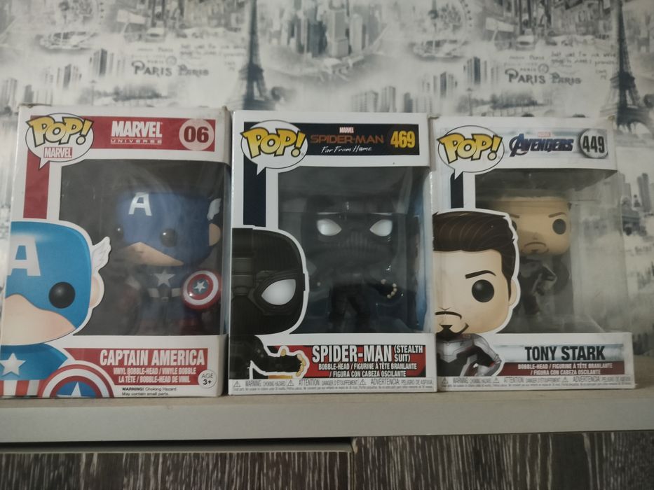 Продам фигурки Марвел и оно