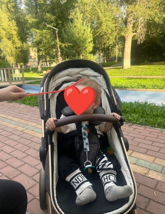 Продам детскую коляску