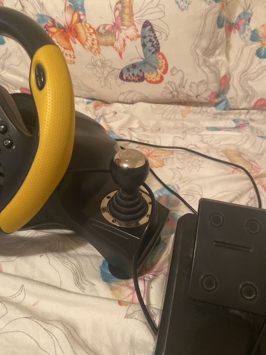 Vand volan gaming myria Mg7400 compatibil cu  (ps3/ps4/pc/xboxone)