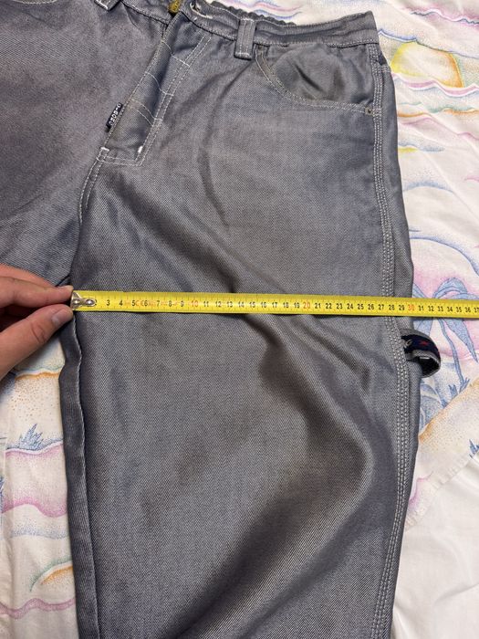 Blugi din denim