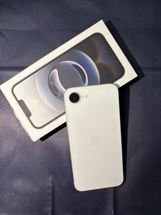 Айфон 16Е Iphone 16