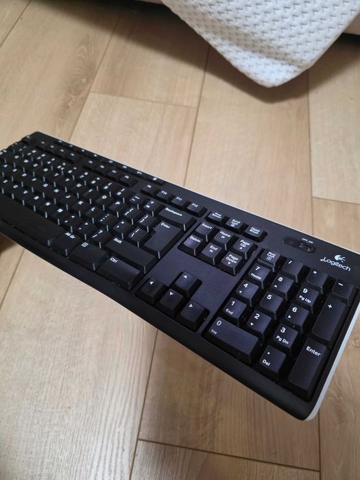 Vand Tastatură Wireless Logitech K270 | Funcționare impecabilă