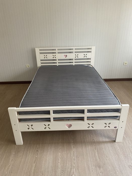 Кровать деревянная 140/200