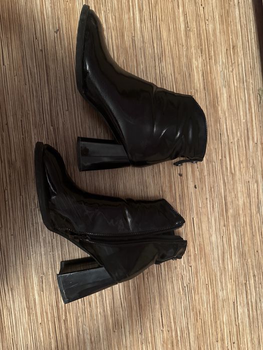 Обувь кожанный