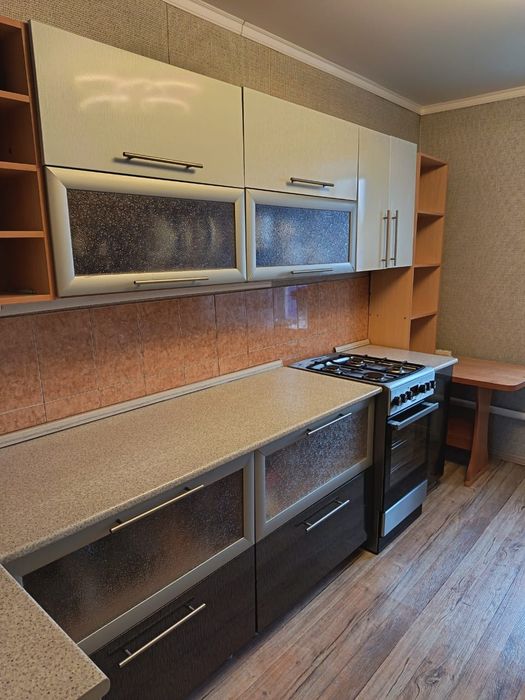 Продам кухонный гарнитур