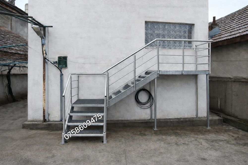 Scări zincate 85x27