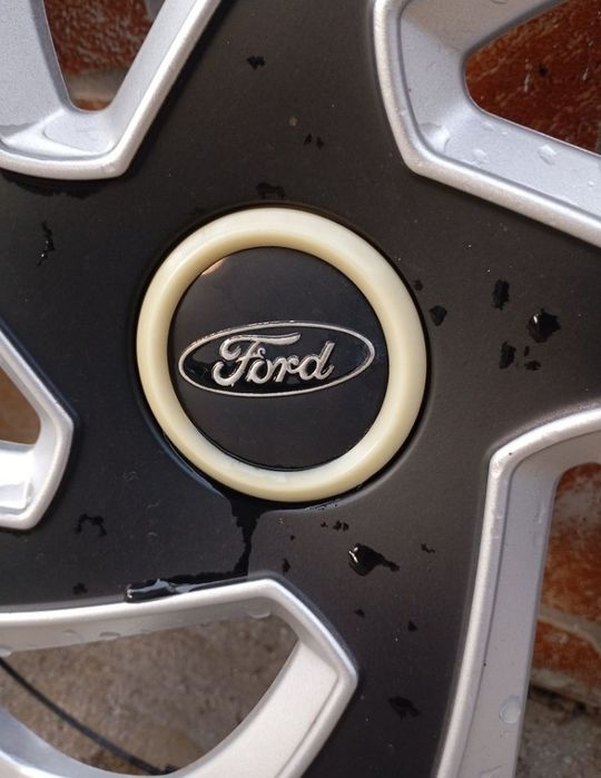 Capace Ford Fiesta