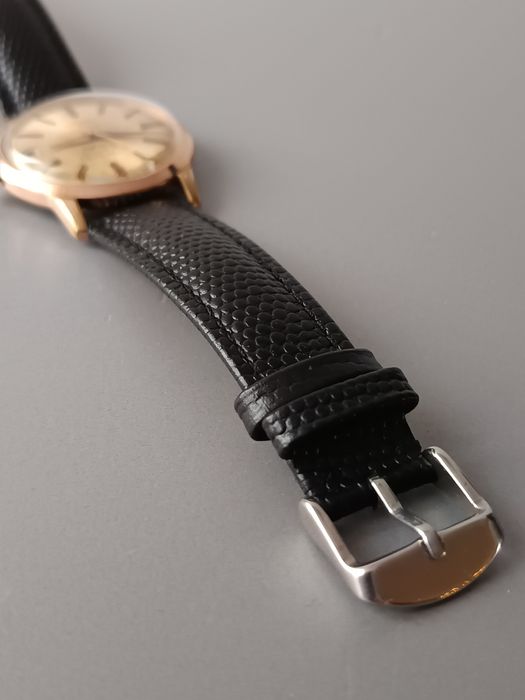 Tressa Ultra Flat ceas automatic 25 Rubine