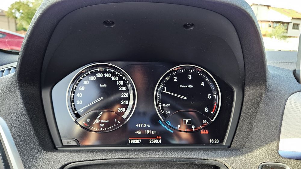 BMW seria 1 120 D m paket