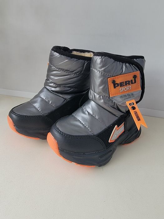 Продам детские зимние сапожки (23 р-р)