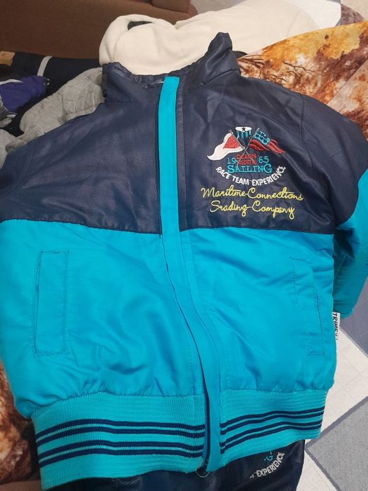 Продам осенний комбинезон