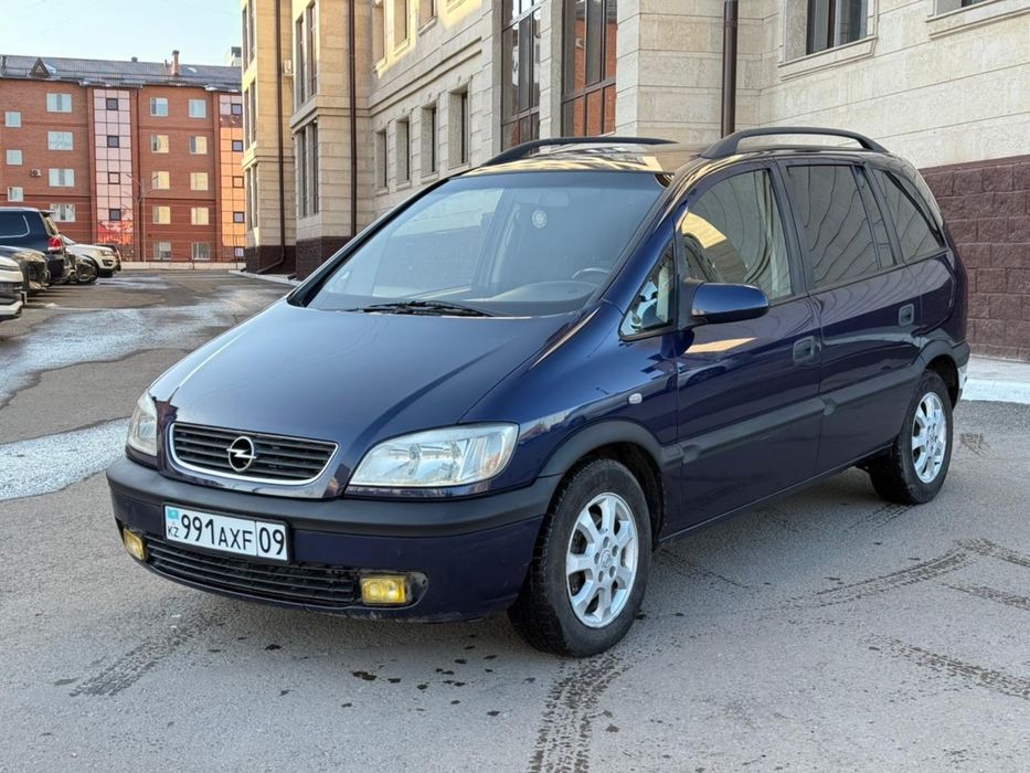 Opel Zafira 2001 года