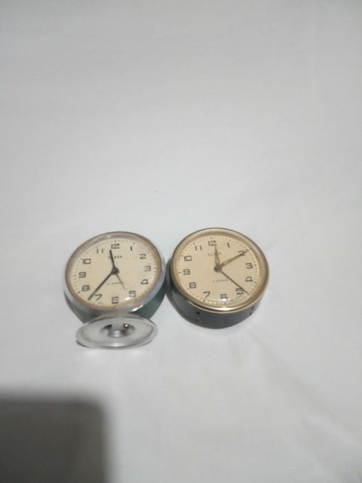 2 будилника Слава