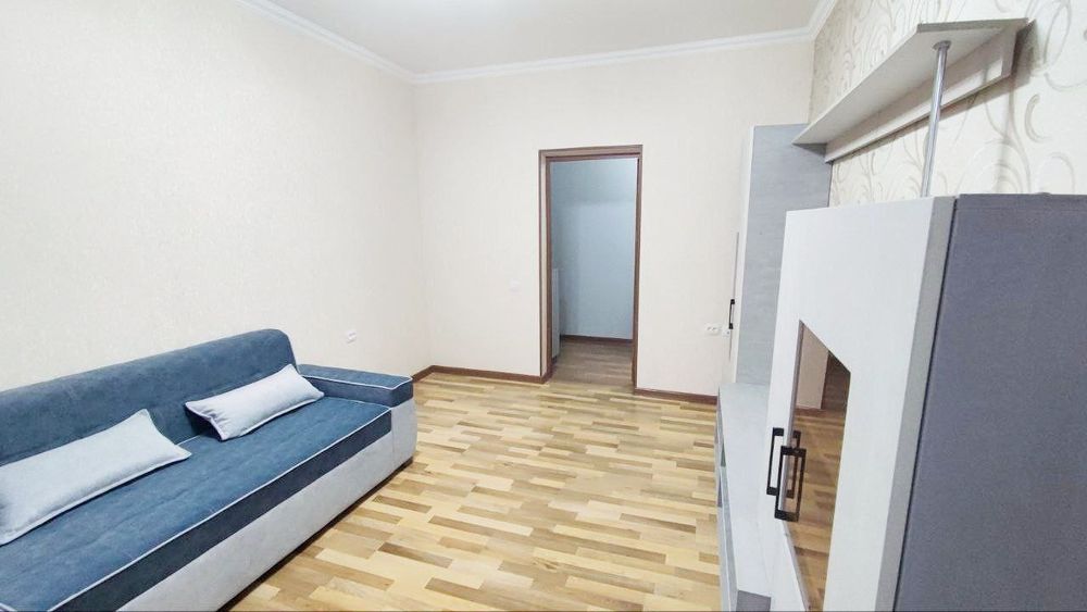 2ком Атыбаты Ойбек Шахризяпс Россия Подушка