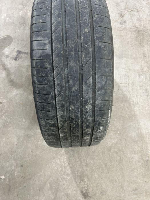 Продам шины б/у 225/55 R18