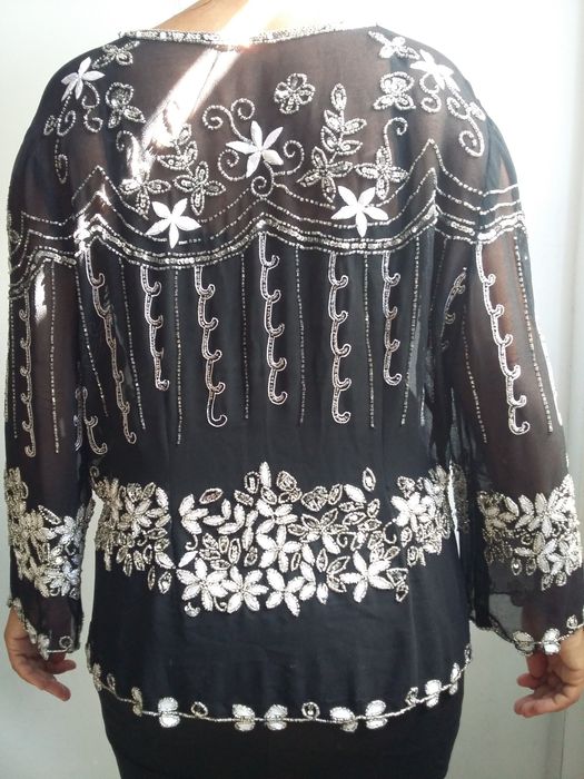 Bluza deosebita lucrata manual.