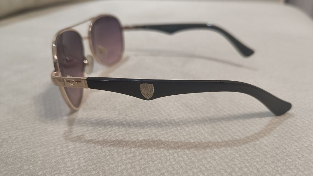 Очки Gucci новые, в отличном состоянии