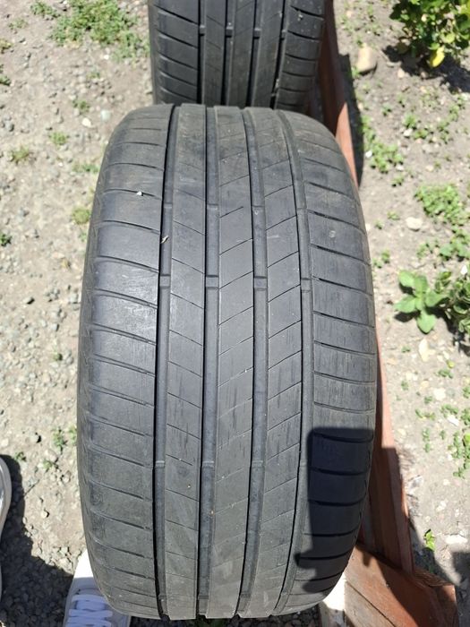 Anvelope Vara 245/40/18