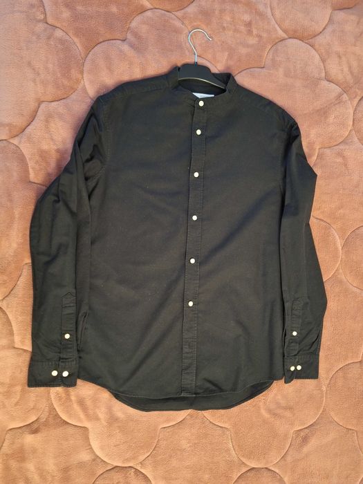 Camasa neagra Zara ,marimea S,slim fit, maneca lunga
