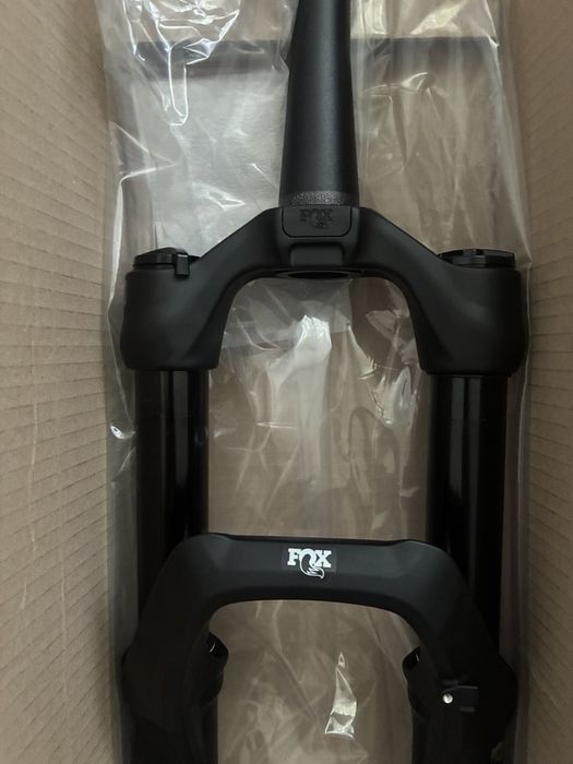 Furca FOX 36/ 140mm