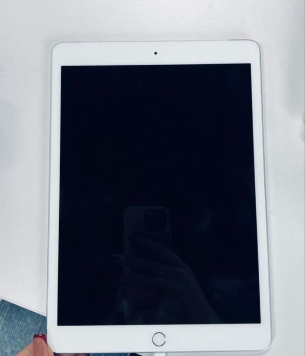 Ipad 8 64gb продам