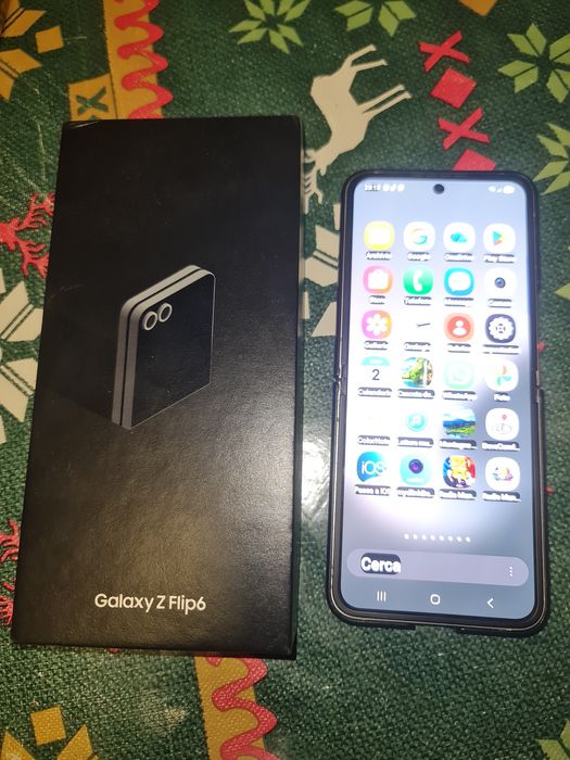 SAMSUNG FLIP 6 512 GB ca nou ( schimb su S 24 ULTRA)